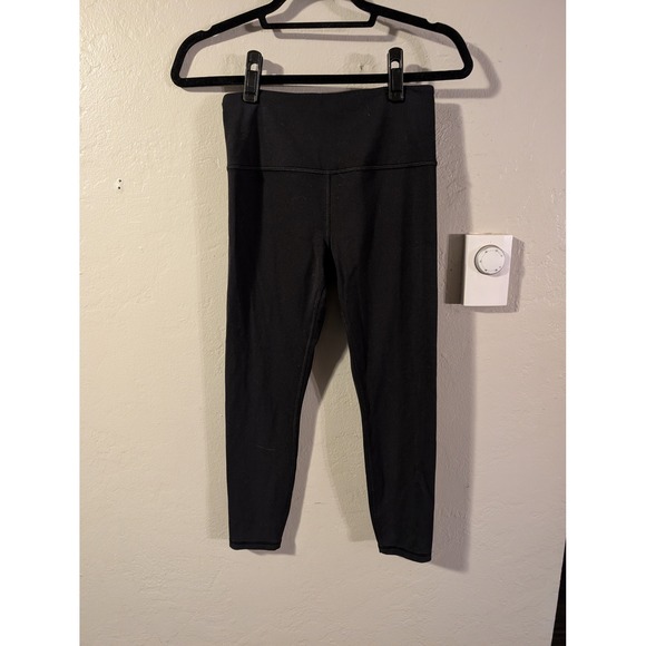 Athleta Pants - Athleta Ultra High Rise Elation 7/8 Black Leggings size Small